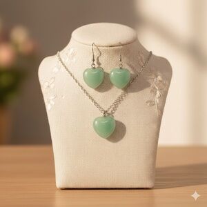 Jade Green Stone Heart Necklace and Earrings Set 🤍